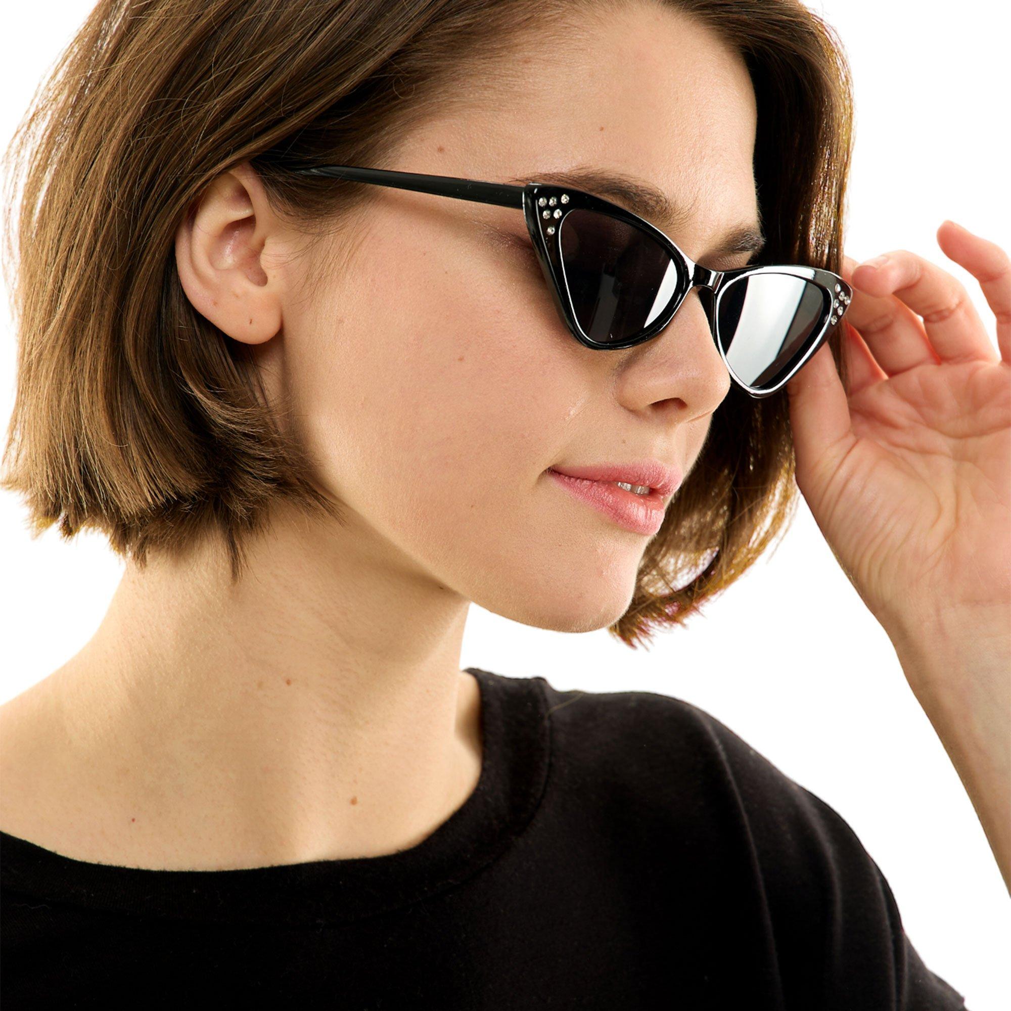 Black Cat Eye Sunglasses - Image 2