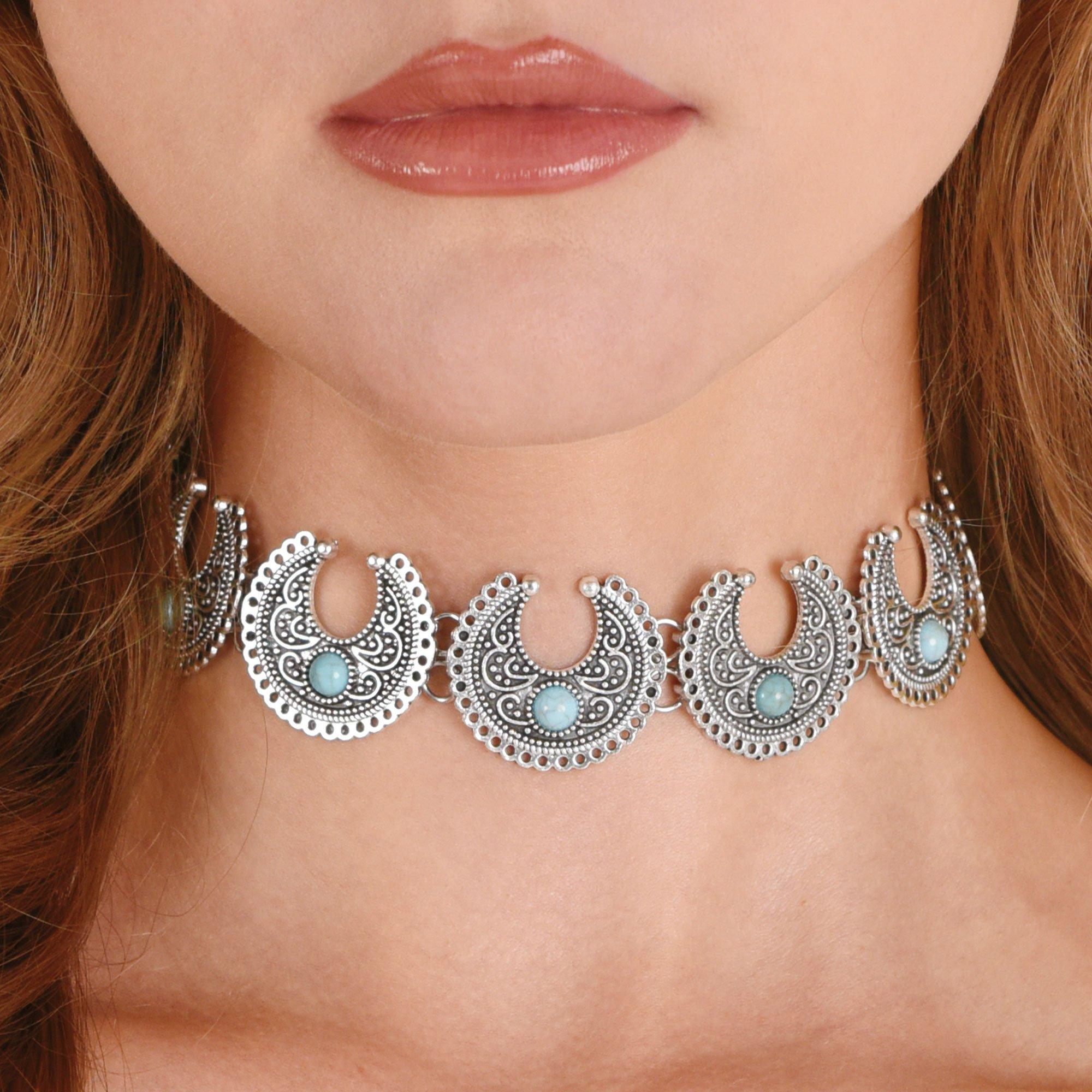 Western Faux Turquoise Metal Choker Necklace - Image 2
